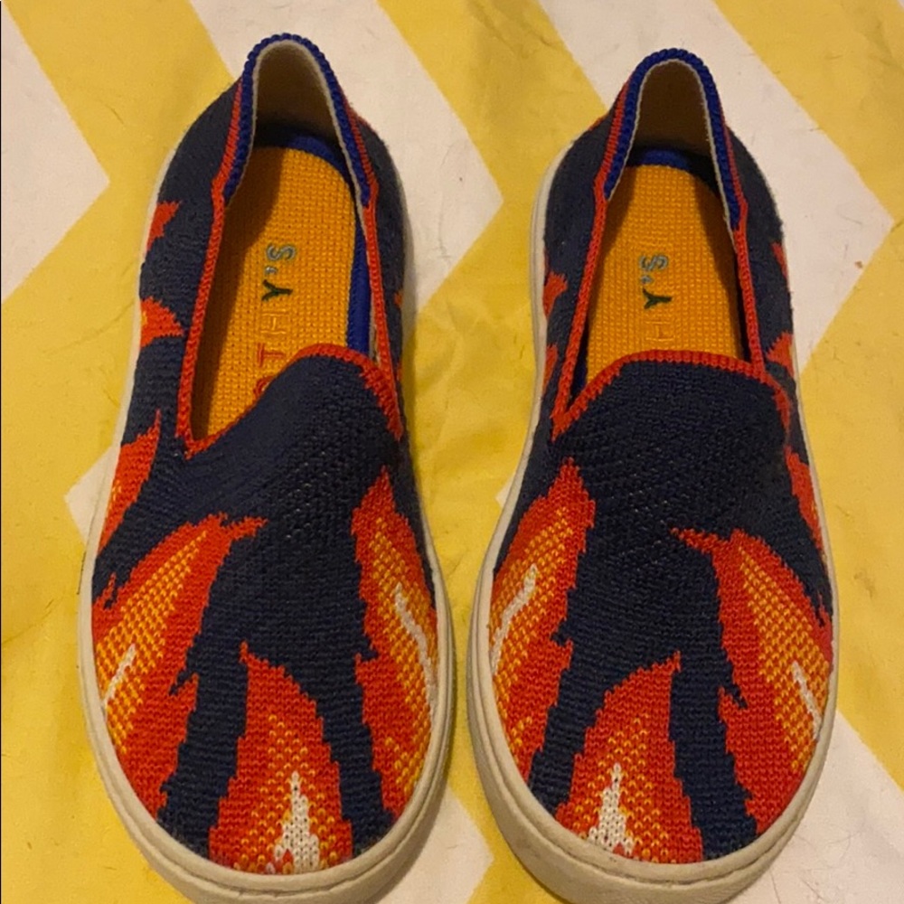 Child Rothy’s flame shoes